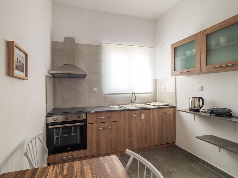 Kitchen or kitchenette, pet friendly