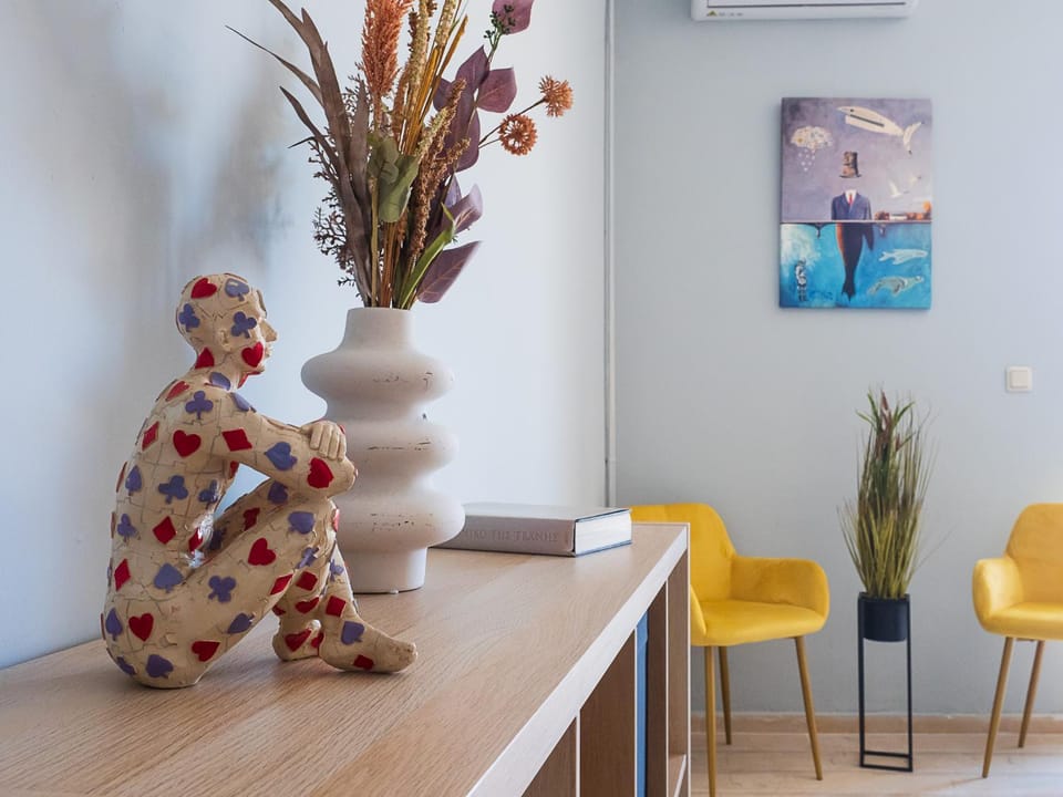 Living room, Decorative detail, Seating area