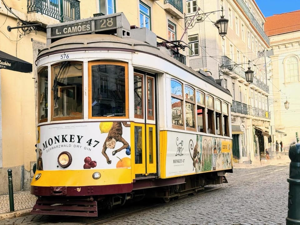 Casinha das Flores Bed and Breakfast in Lisbon