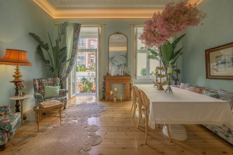 Casinha das Flores Bed and Breakfast in Lisbon