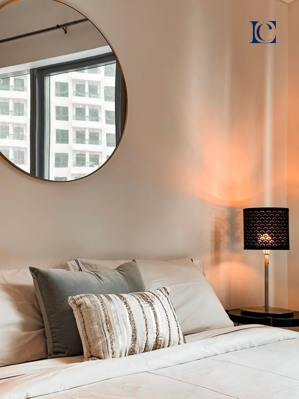 Bed, TV and multimedia