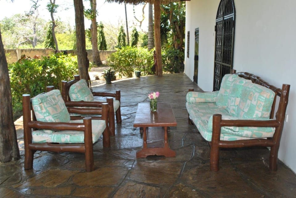 Patio, Seating area