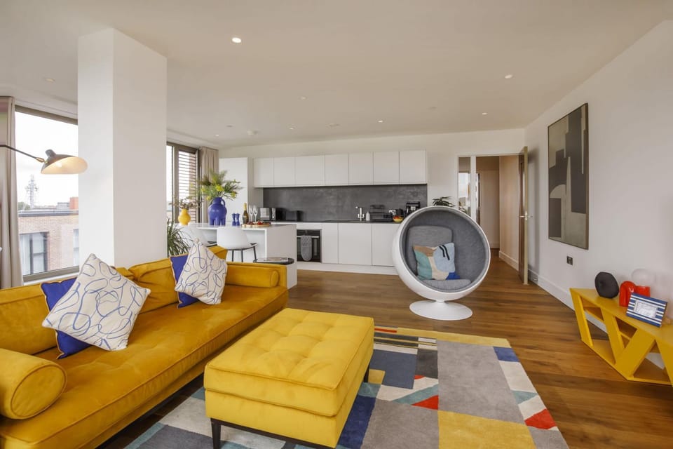 Property building, Living room