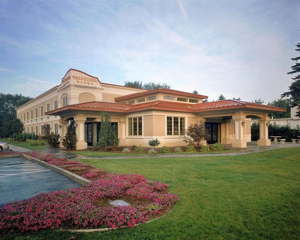 Facade/entrance, Spring, Day