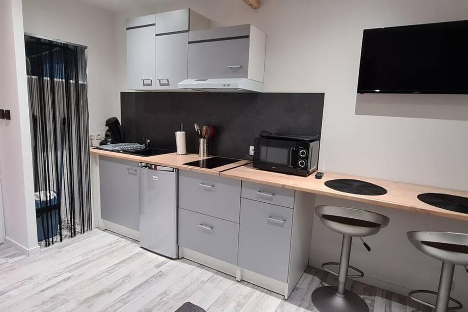 Chalet avec Jacuzzi Apartment in La Teste-de-Buch