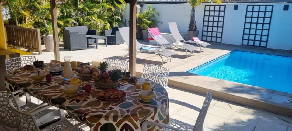 charmante maison avec piscine, idéale famille House in Réunion