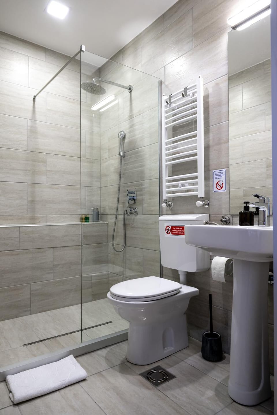 Bathroom, Bath