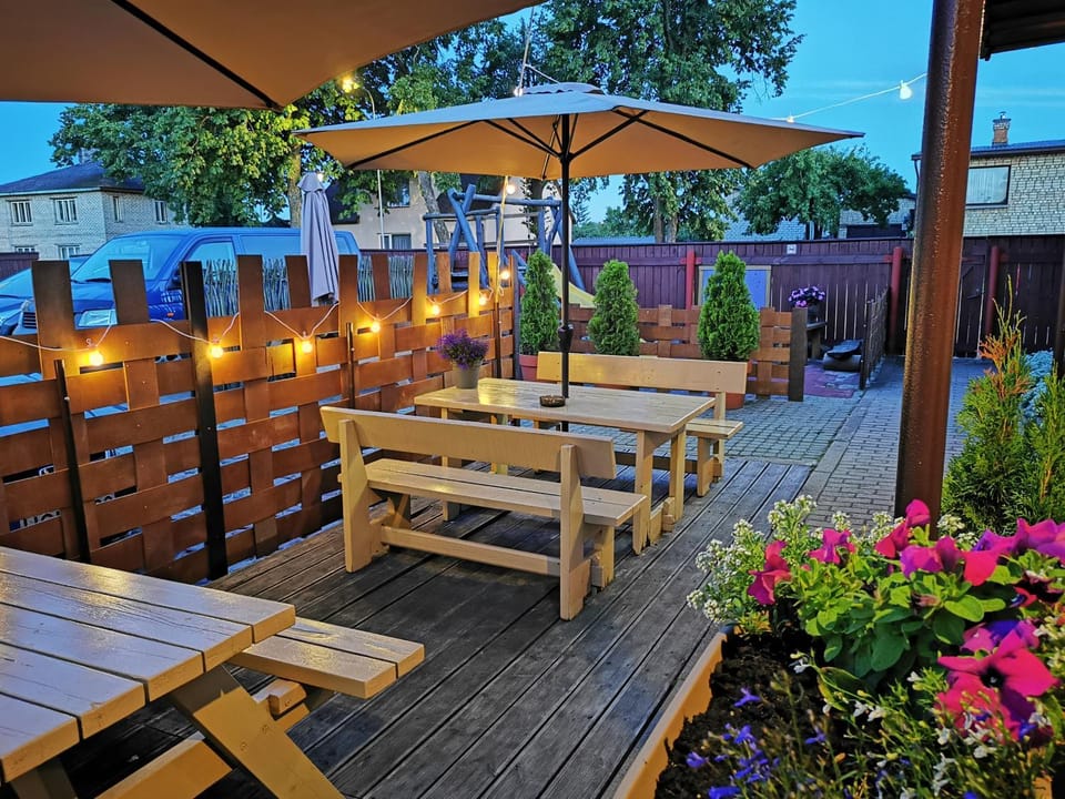 Garden, Garden view