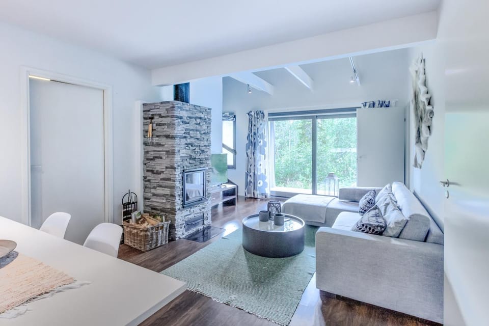 Living room, flat iron