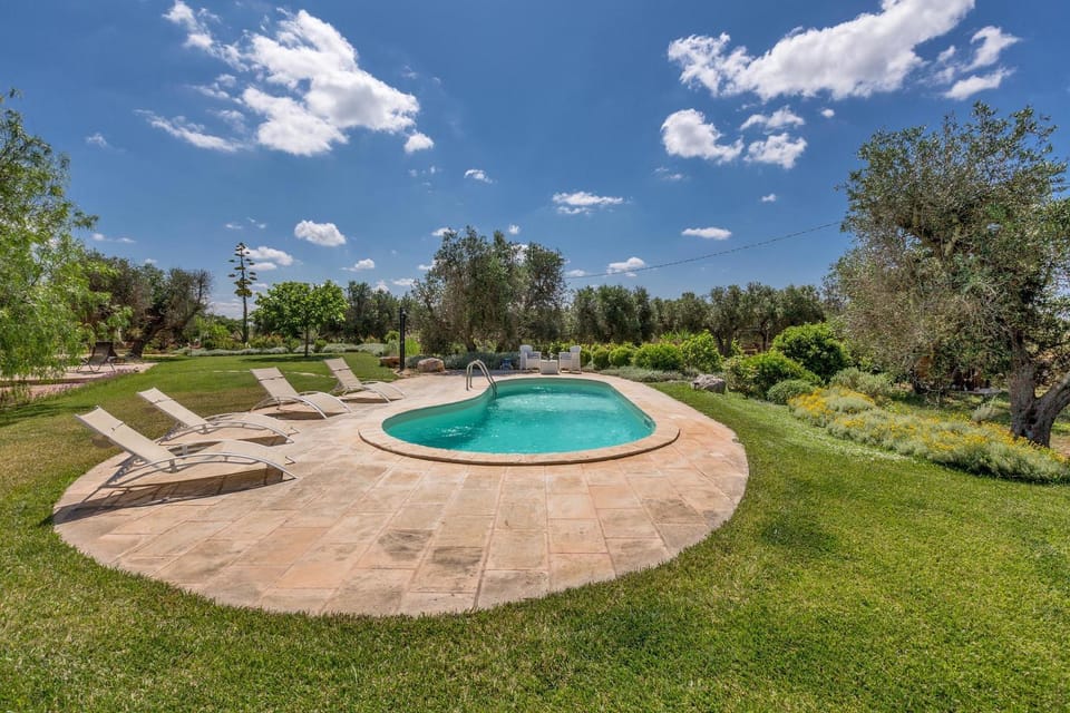 Garden, Swimming pool