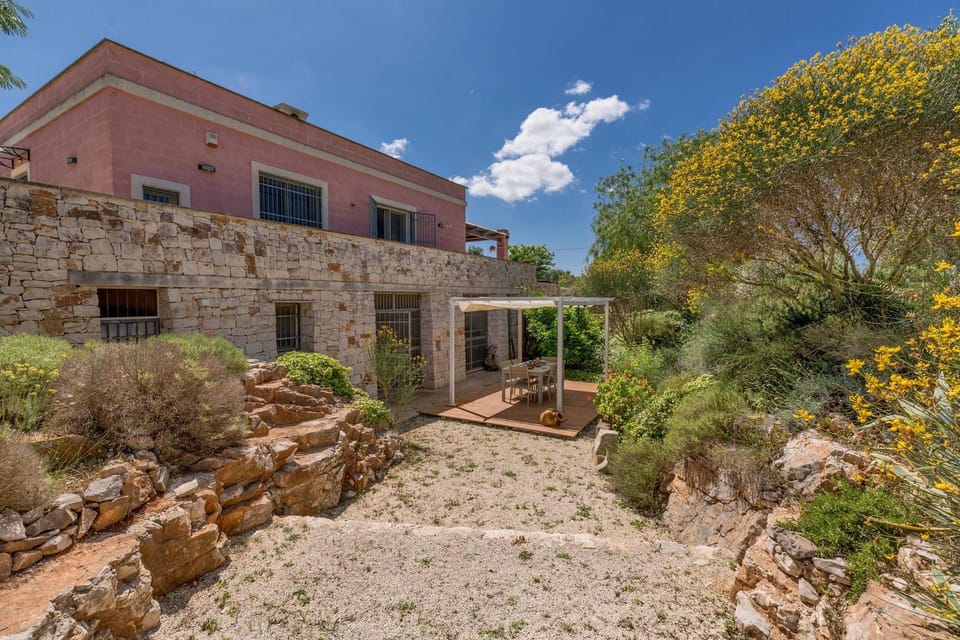 Property building, Garden