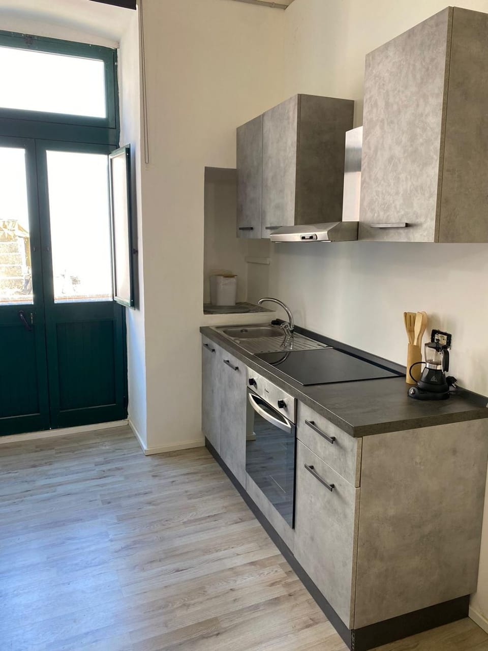 Kitchen or kitchenette, stove