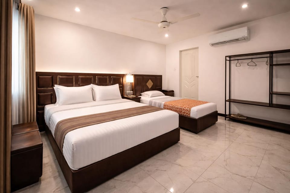 Bed, Photo of the whole room, Bedroom, towels, wardrobe, air conditioner