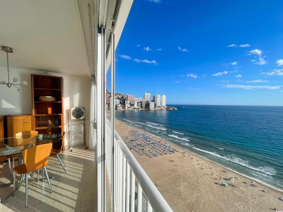 Torre Yago Seafront Levante Beach Apartment in Benidorm
