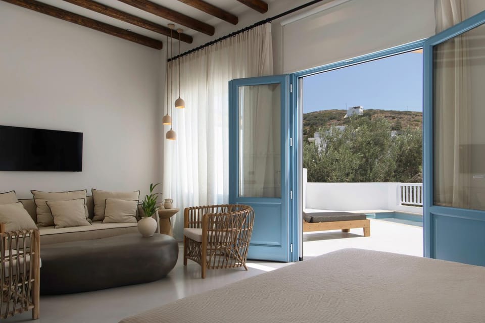 Andros Moments Suites Apartment in Decentralized Administration of the Aegean