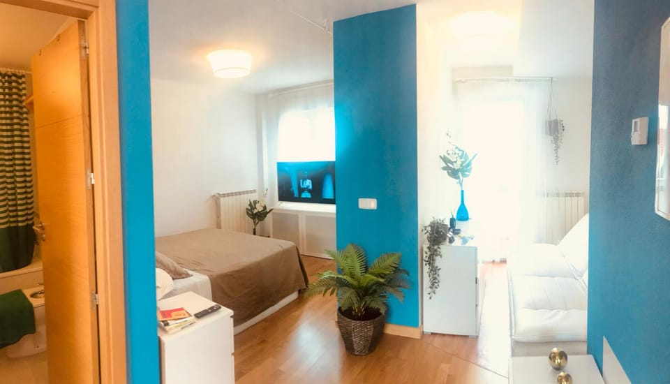 TV and multimedia, Living room, Bedroom