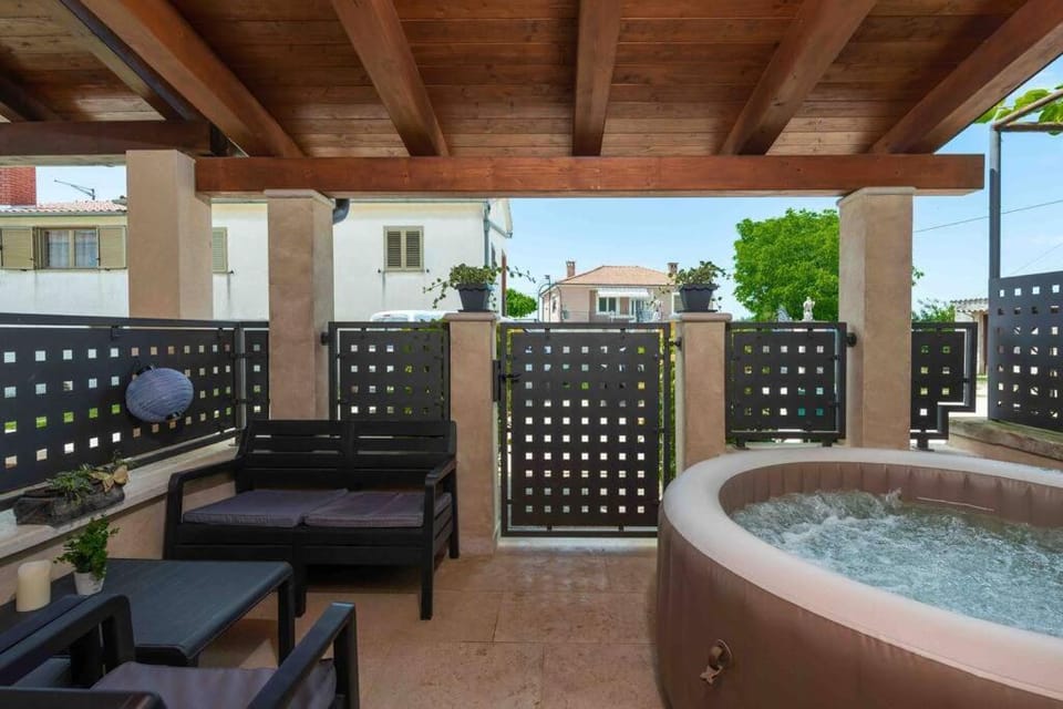 Holiday house Mateo Apartment in Istria County