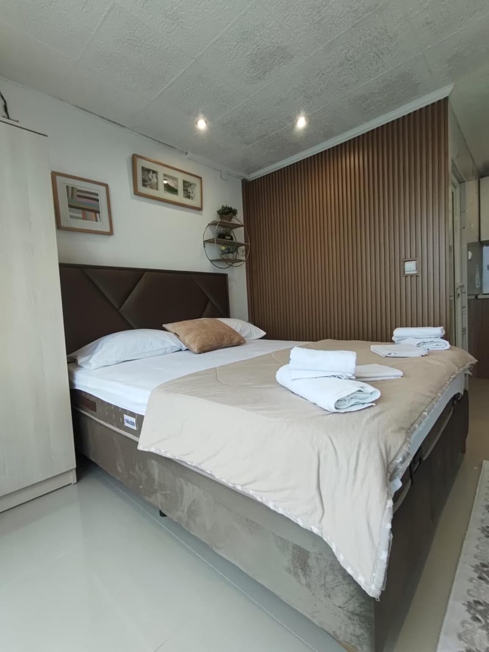 Bed, Photo of the whole room, Bedroom, towels, wardrobe