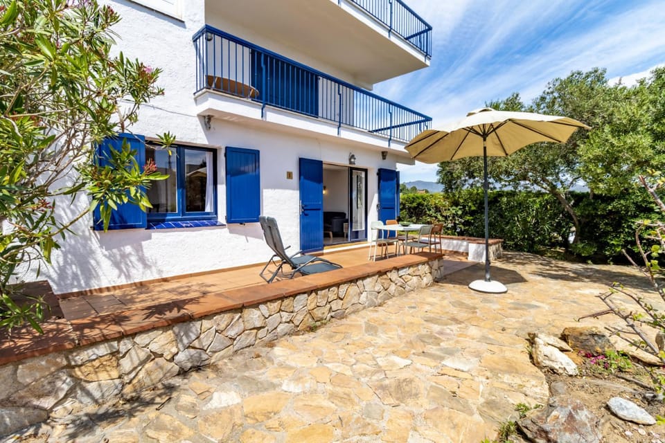 Cau del Llop 70 - Bonito apartamento con jardín Apartment in Alt Empordà