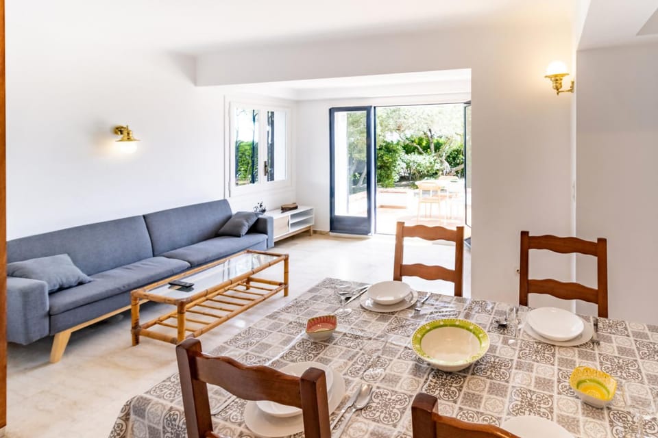 Cau del Llop 70 - Bonito apartamento con jardín Apartment in Alt Empordà