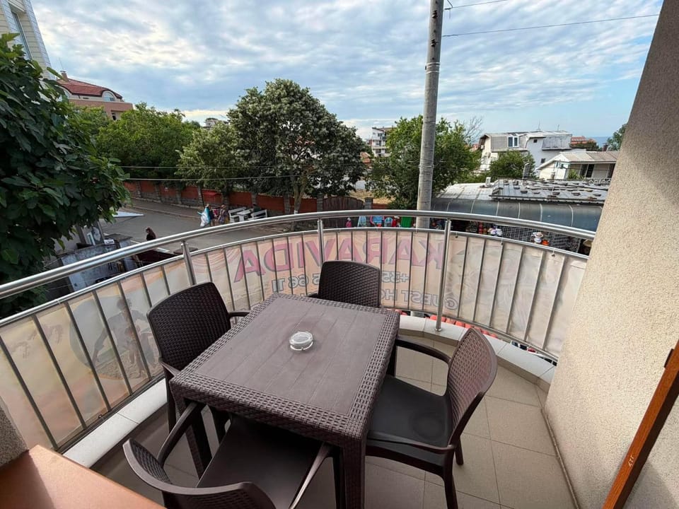 Guest House Karavida Bed and Breakfast in Burgas Province
