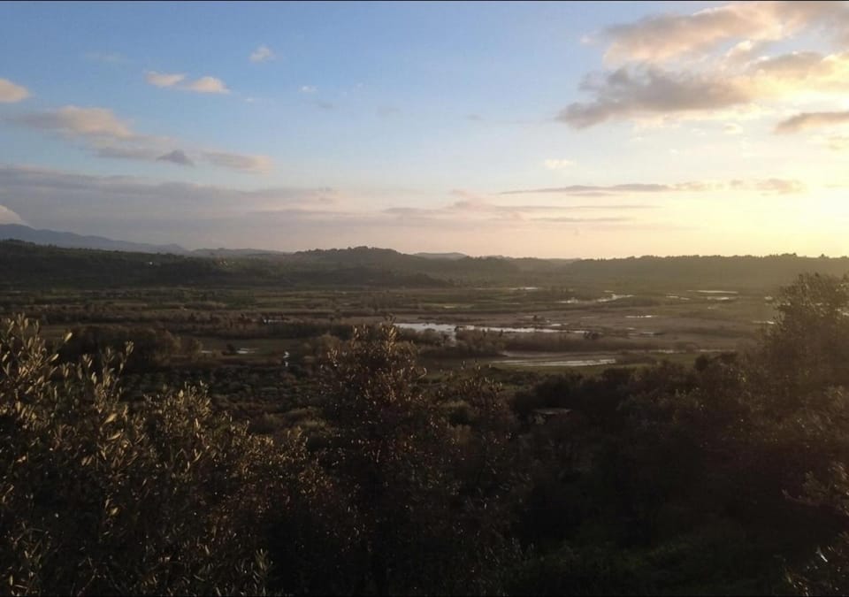 Nearby landmark, Day, Natural landscape, Lake view, Mountain view, River view, Sunrise, Sunset