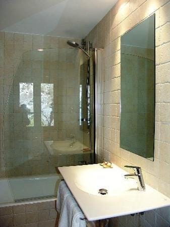 Hotel-Restaurante Badain Hotel in Catalonia