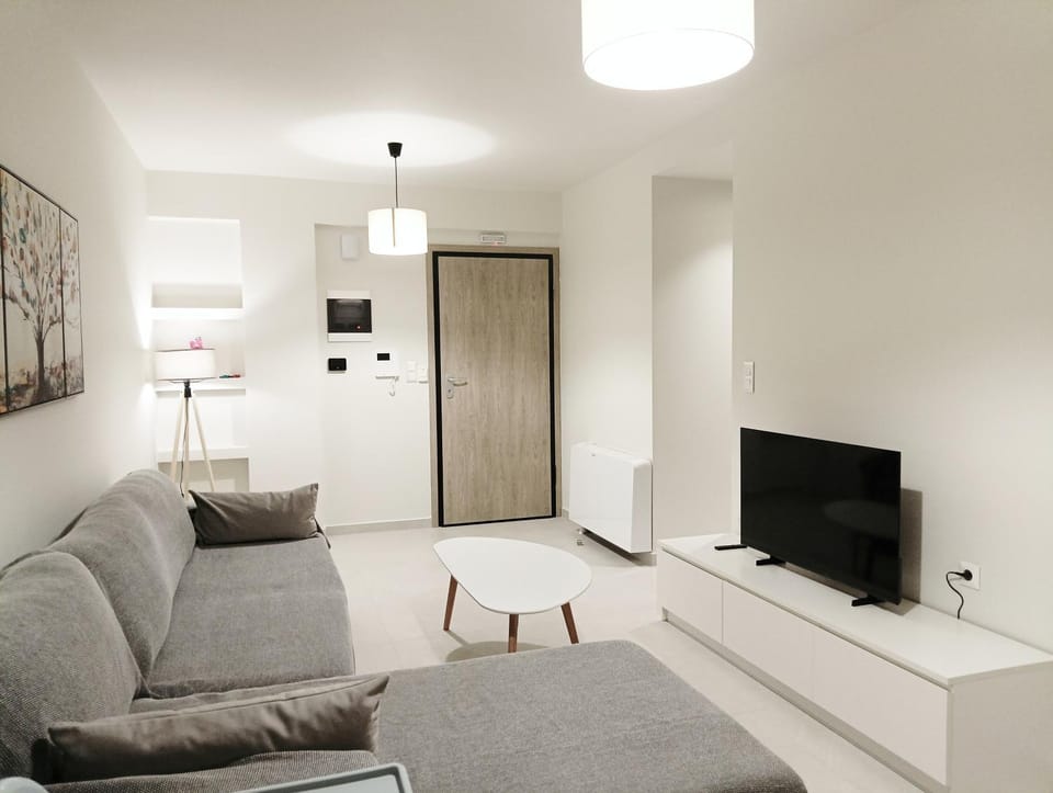 Pearl Suite Marousi -New Build- Private Parking Apartment in Decentralized Administration of Attica