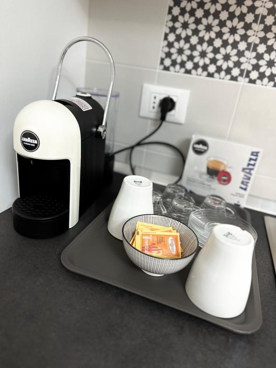 Coffee/tea facilities, Kitchen or kitchenette