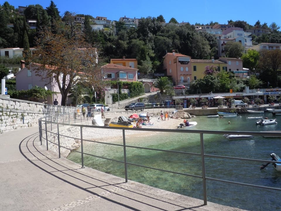 Apartment Promenade Apartment in Istria County