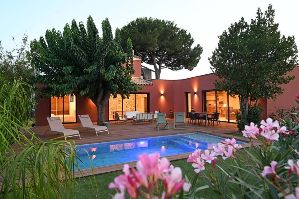 Maison B Villa in Agde