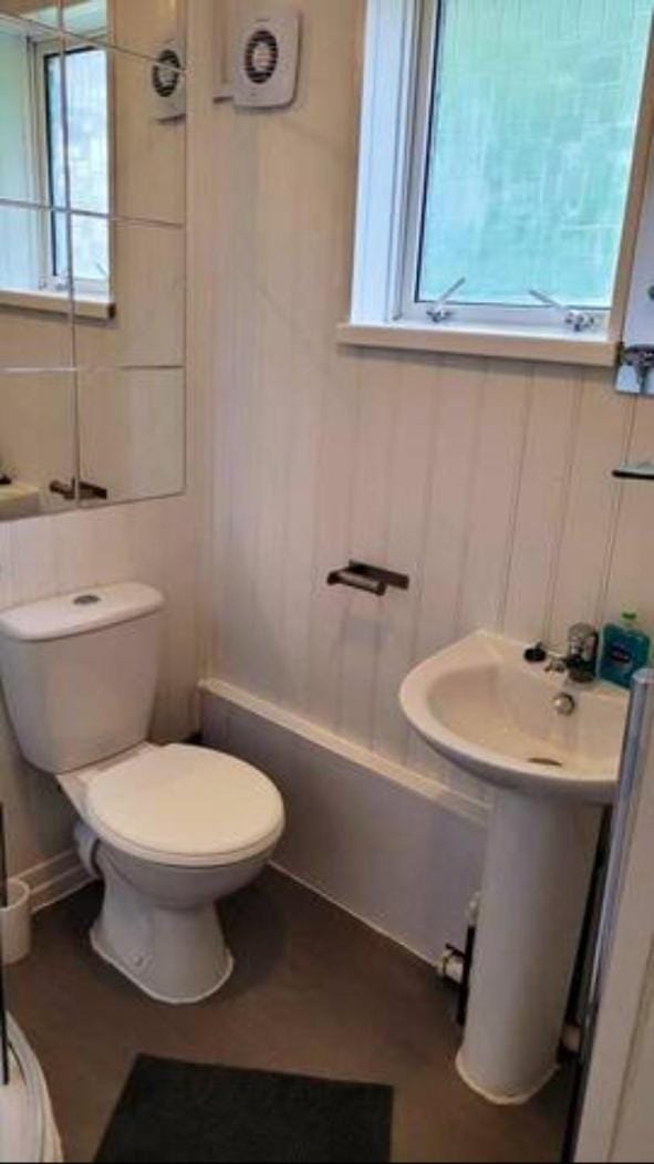 Toilet, Bathroom