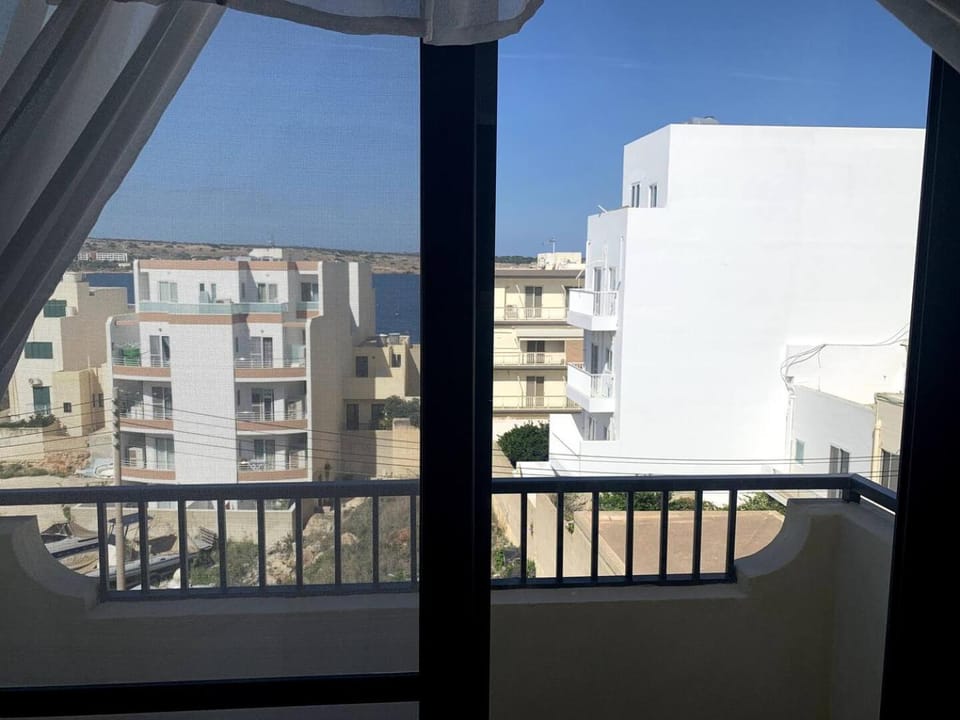 Quiet, cosy apartment in Ghadira Bay by Homely Apartment in Malta