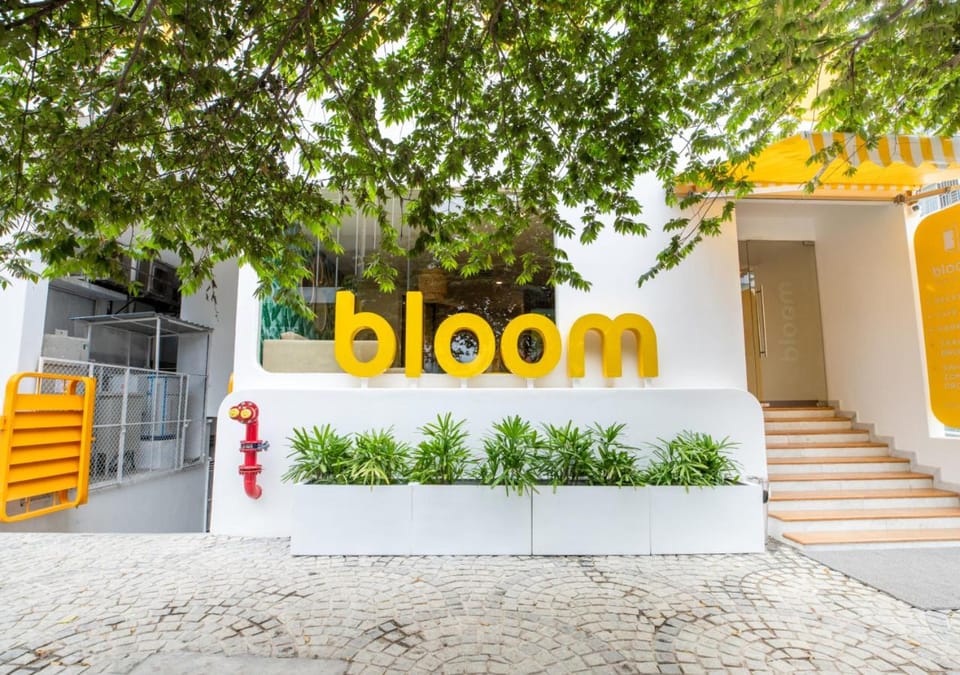Property building, Facade/entrance