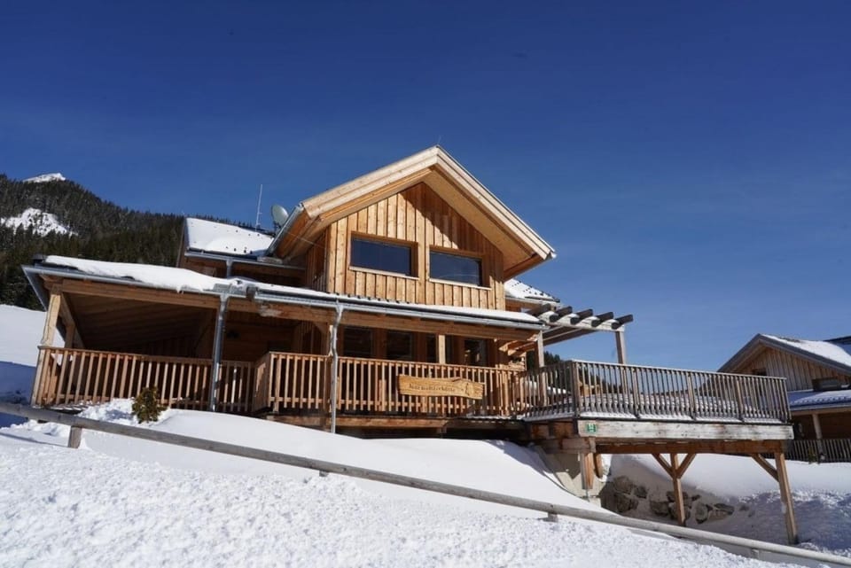 Property building, Winter