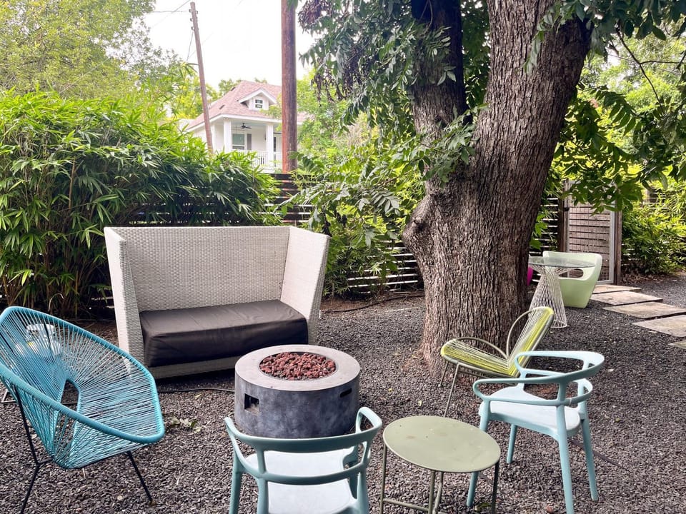 Garden, Seating area