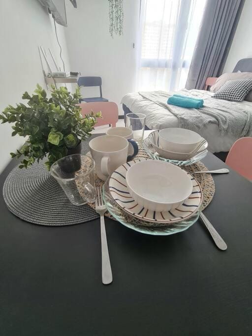 Contemporary 2R2B Studio 10 minutes from KLCC Apartment in Federal Territory of Kuala Lumpur