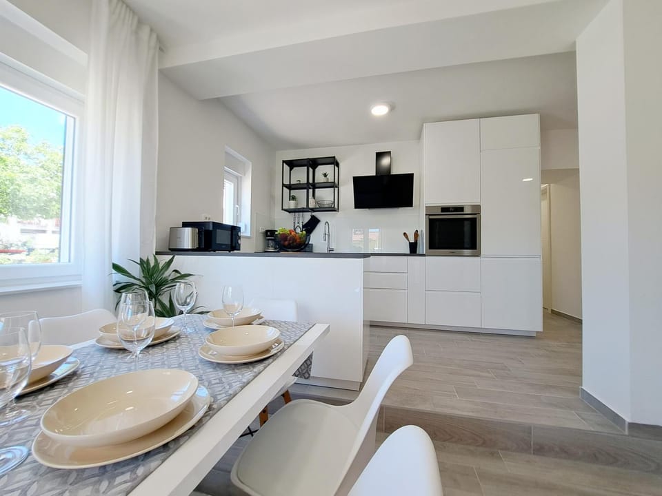 Holiday house SeaDream - 50 meters from the sea House in Šibenik-Knin County, Croatia