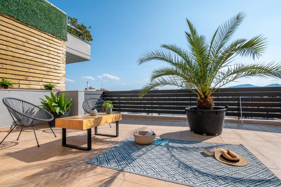 View (from property/room), Balcony/Terrace