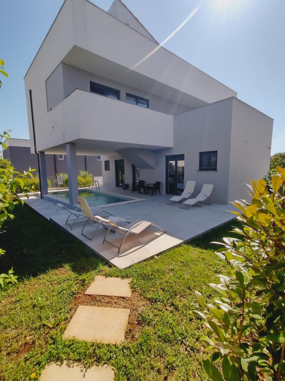 Property building, Garden, Garden view