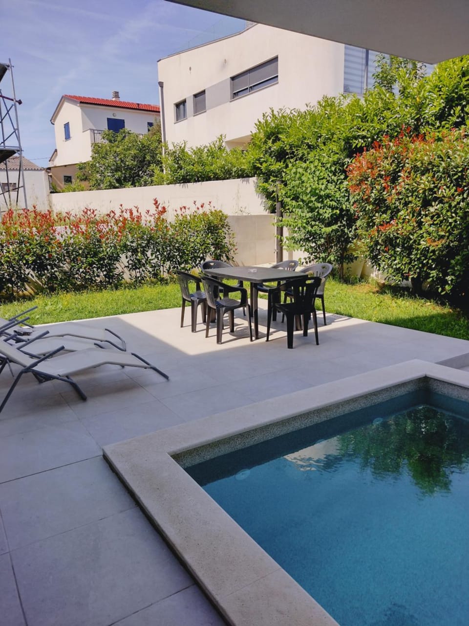 Spring, Garden, Garden view, Pool view, Swimming pool, sunbed