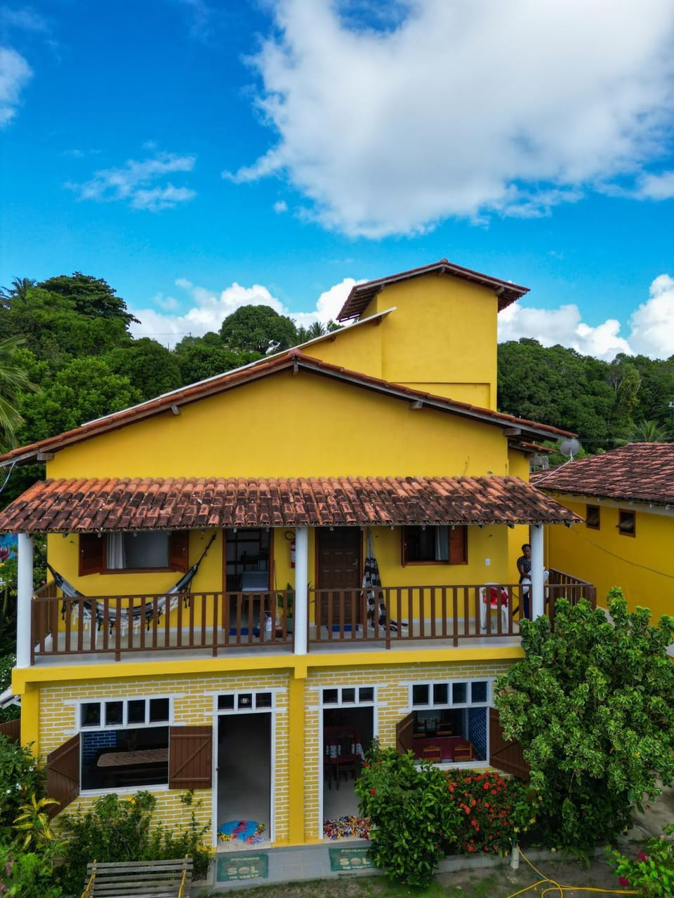 Property building, Balcony/Terrace