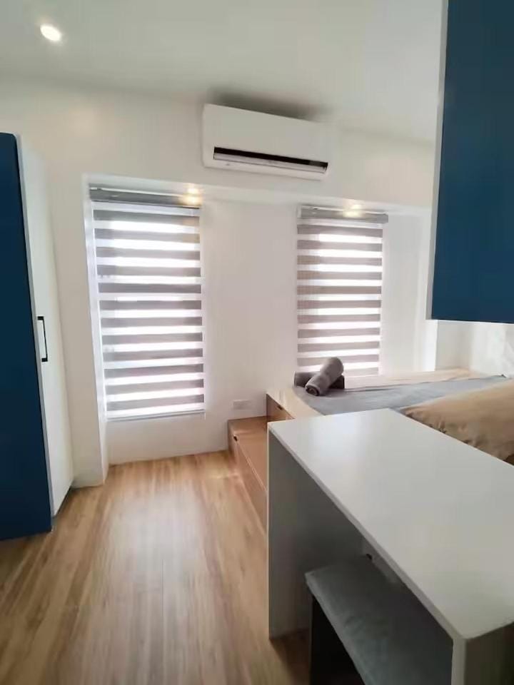 Balai ni Boss - Cozy Modern 1BR in Victoria Sports Tower Apartment in Quezon City