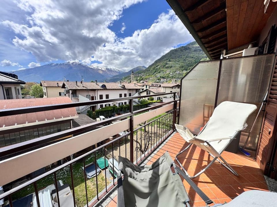 Casa Rosa Apartment in Domaso