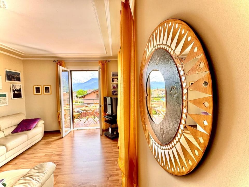 Casa Rosa Apartment in Domaso