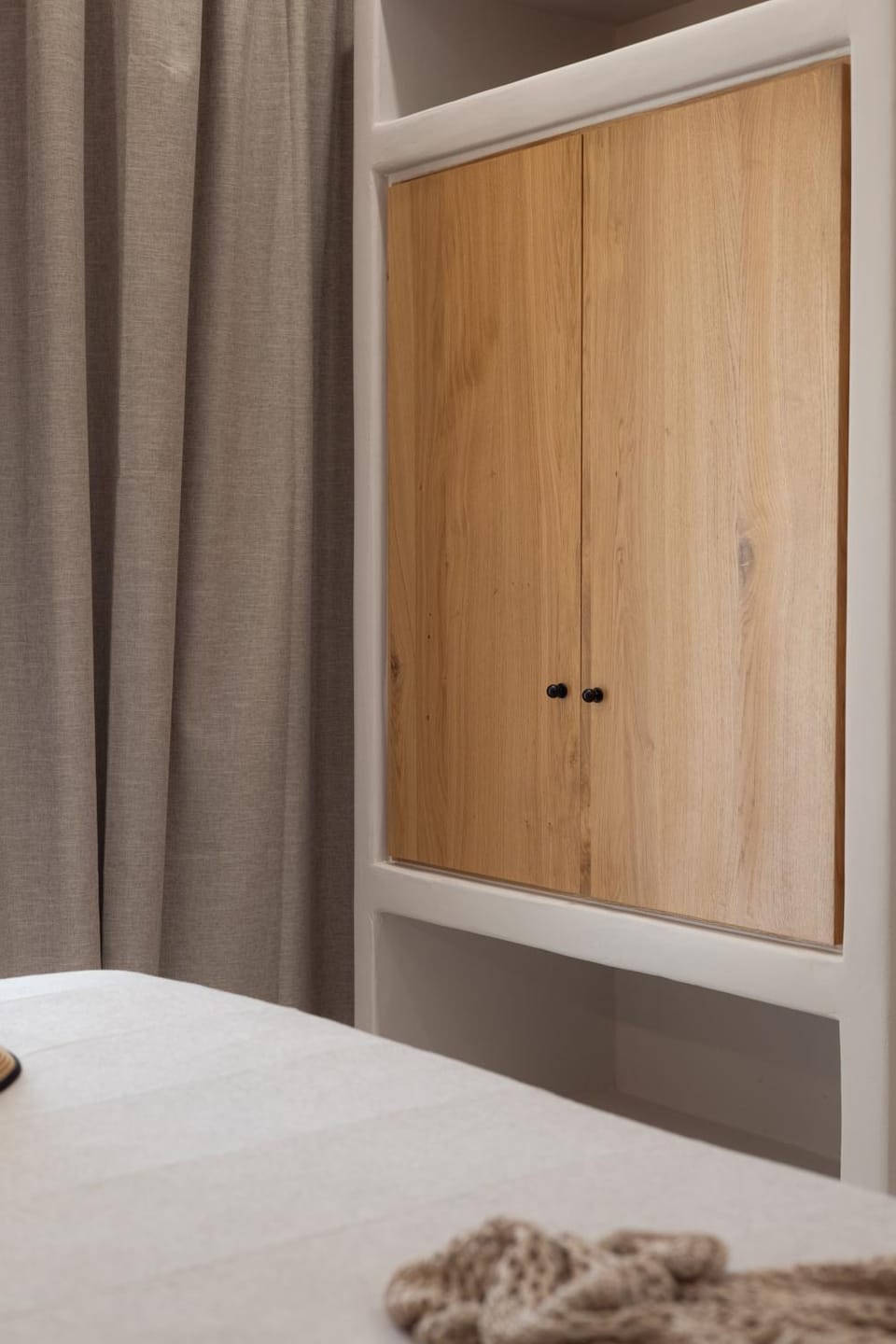 Bedroom, wardrobe