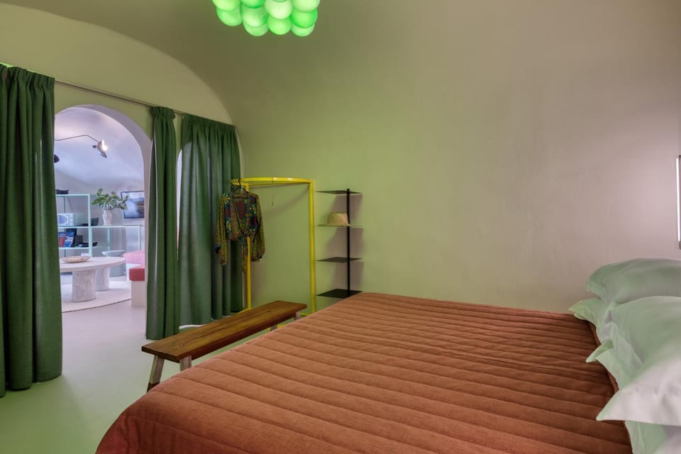 Hermes Cave House by Oias Local Cave Houses Apartment in Oia