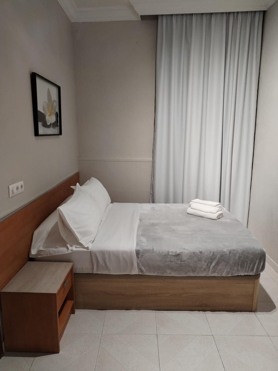Pensión A&E Hostel in Valencian Community