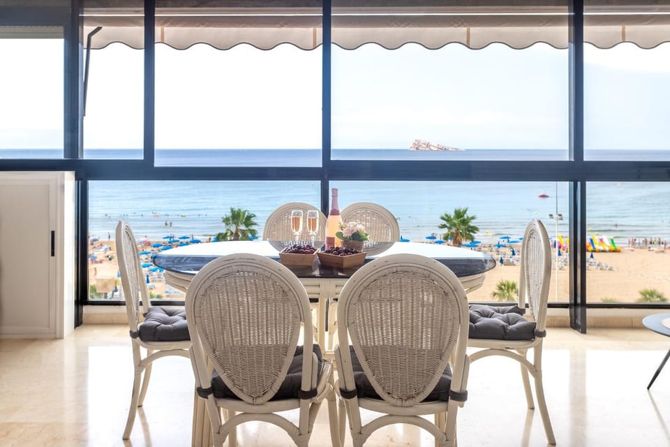 Natural landscape, View (from property/room), Living room, Dining area, Sea view
