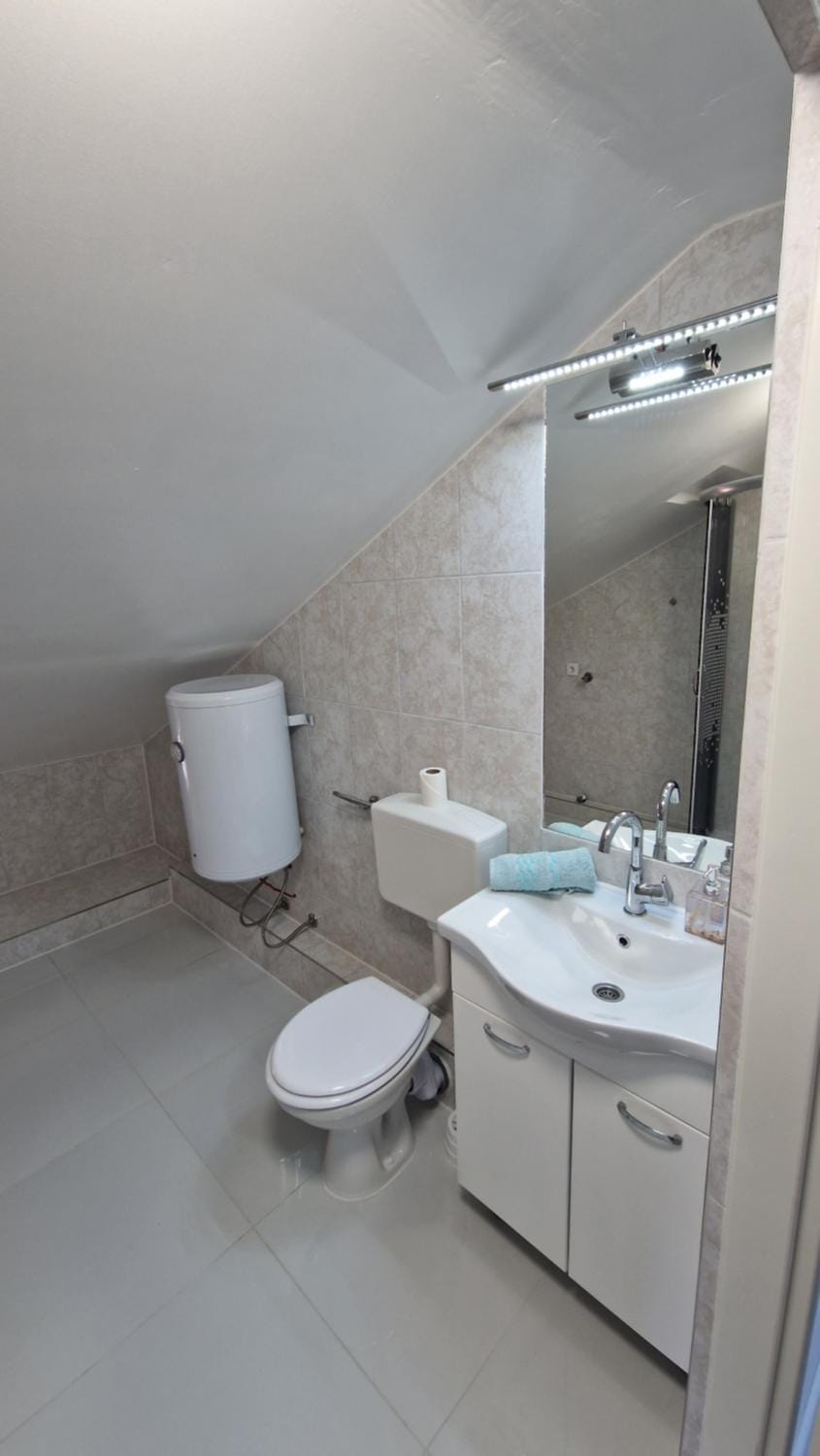 Toilet, Bathroom